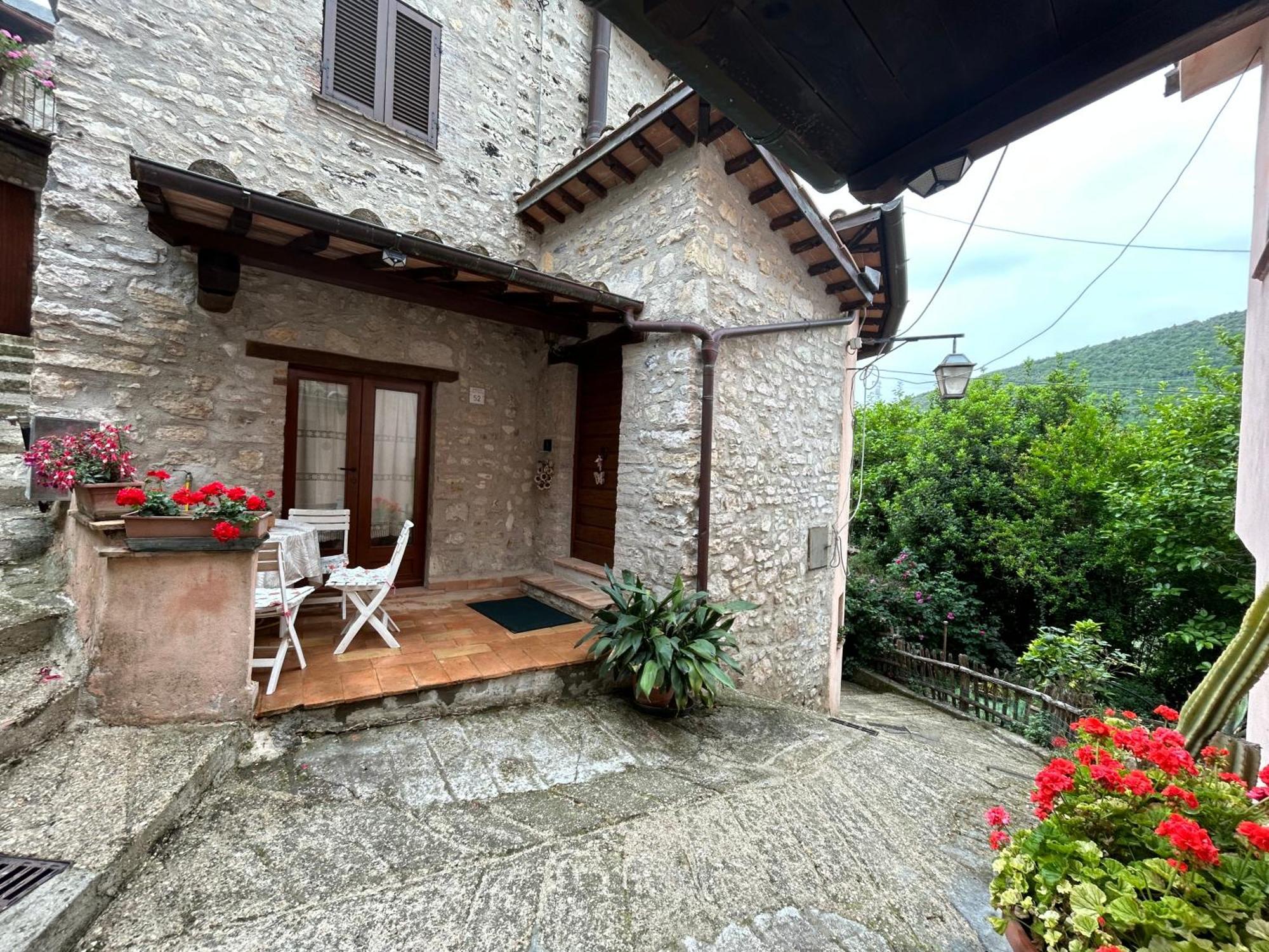 Appartamento Storico A Valle San Martino Di Spoleto Exterior photo